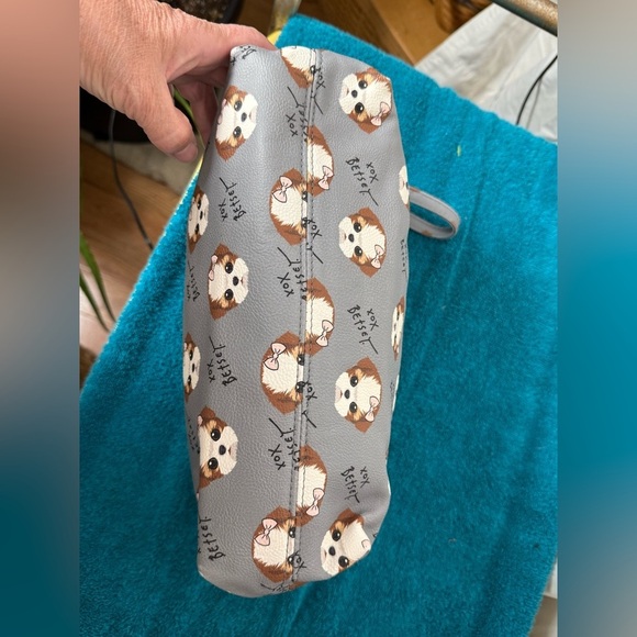 Betsey Johnson Large Wristlet Cosmetic Make-Up Bag Case Gray Dog Puppy VGUC - Picture 3 of 9